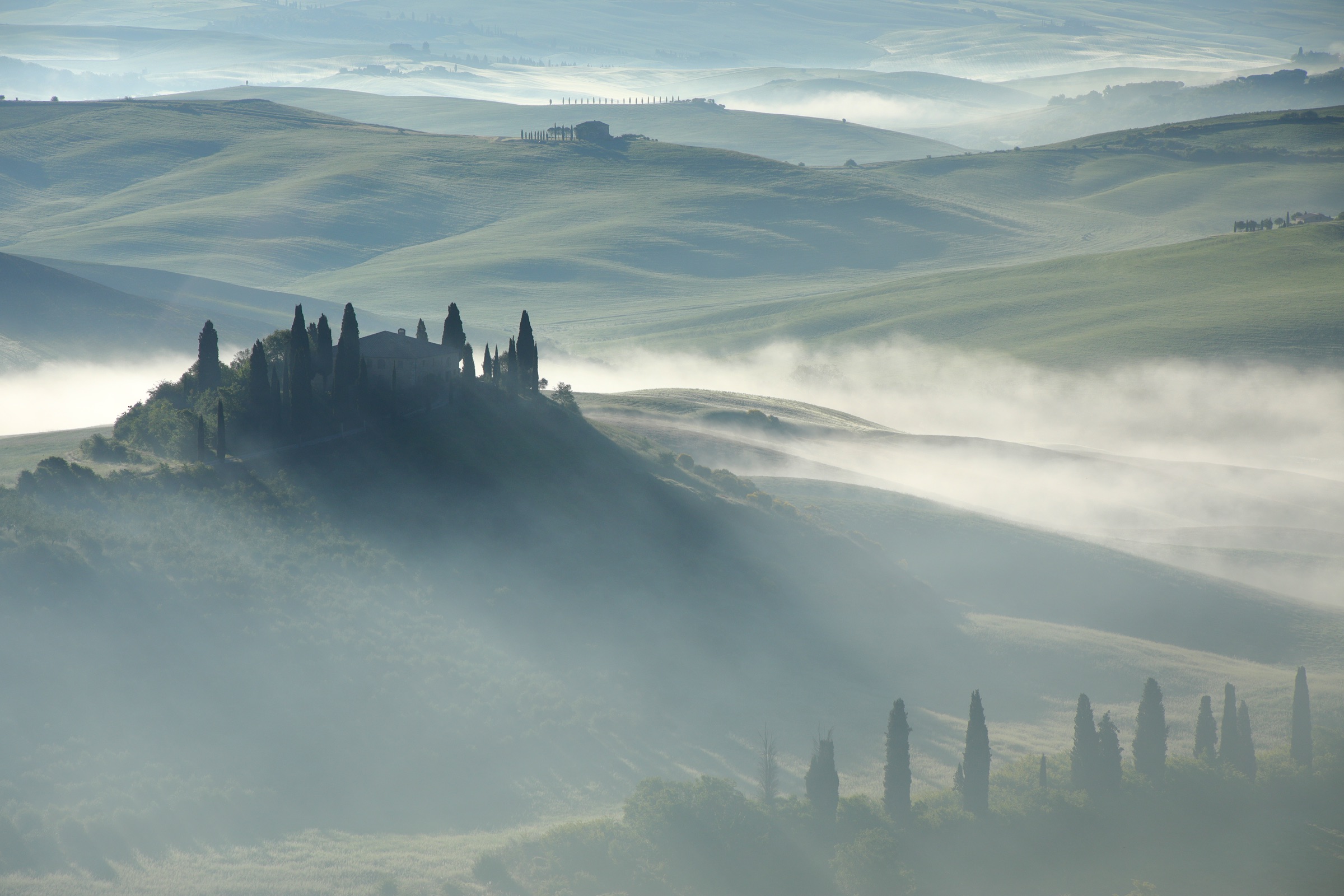Tuscany Italy photo tour with Don Mammoser - green valley with fog