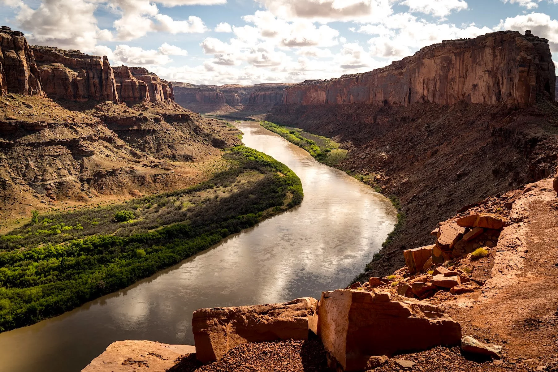 Green River canoe camping photo tour